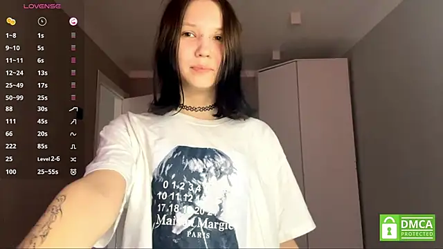 AmeliaMiotii online show from 04-23-26, 11:09