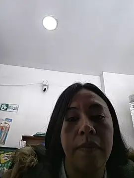 Snapshot of Violeta--7 chatting on 05-08-26, 01:49 Violeta--7 online show from 05-08-26, 01:49