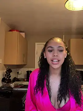 Snapshot of Brattybaee chatting on 04-10-26, 06:45 Brattybaee online show from 04-10-26, 06:45