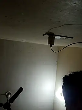 Xhgg-1000 online show from 04-05-26, 12:30