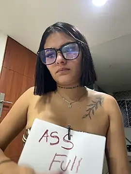 Snapshot of Slut_Dirty_Nasty1 chatting on 04-05-26, 03:47 Slut Dirty Nasty1 online show from 04-05-26, 03:47