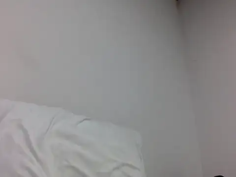 Snapshot of derek_smiith chatting on 04-10-26, 10:47 derek smiith online show from 04-10-26, 10:47