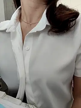 Easyly0 online show from 03-30-26, 09:21