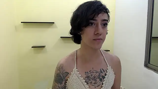 romina white18 online show from 04-25-26, 12:35