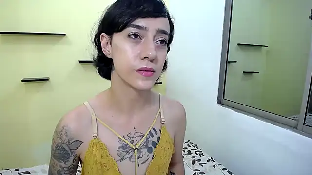 romina white18 online show from 04-29-26, 05:55