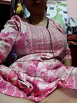 Snapshot of Cute-Kayra chatting on 06-03-26, 11:10 Cute-Kayra online show from 06-03-26, 11:10