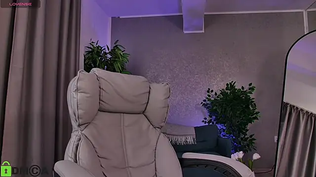 SandraBabeXO online show from 04-15-26, 04:08