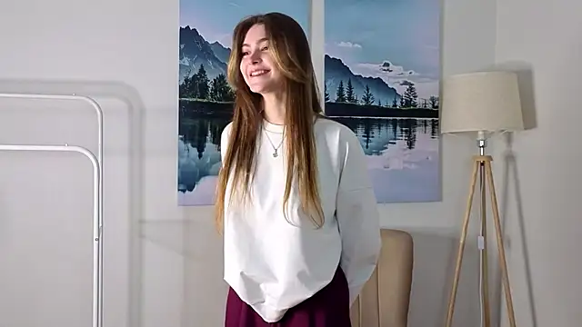 Snapshot of CherlyGuss chatting on 03-30-26, 04:57 CherlyGuss online show from 03-30-26, 04:57