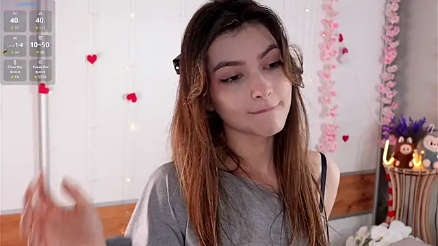 Snapshot of CherlyGuss chatting on 07-02-26, 03:23 CherlyGuss online show from 07-02-26, 03:23