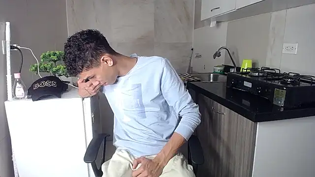 Snapshot of Zamaelprime_ chatting on 03-31-26, 04:35 Zamaelprime online show from 03-31-26, 04:35