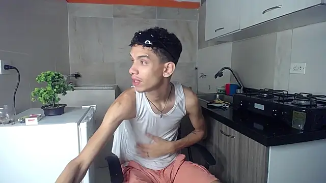 Snapshot of Zamaelprime_ chatting on 04-01-26, 06:36 Zamaelprime online show from 04-01-26, 06:36