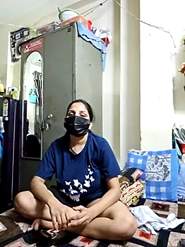 Snapshot of sexygirlsind1 chatting on 04-16-26, 06:41 sexygirlsind1 online show from 04-16-26, 06:41