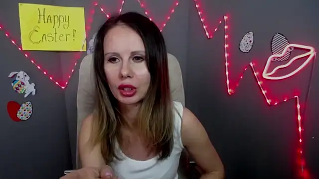 ElsaFrey online show from 04-03-26, 12:03