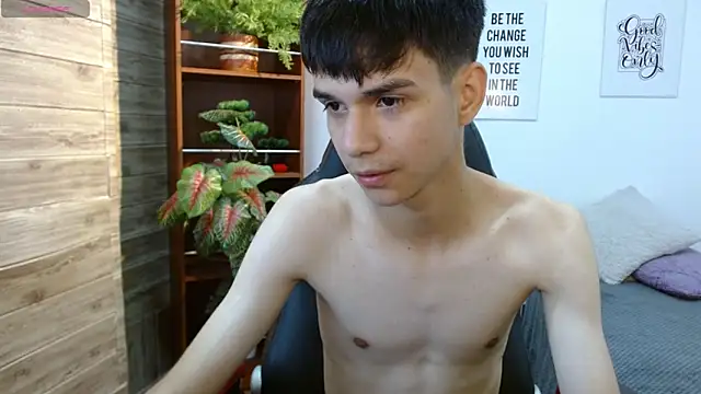 Snapshot of maxim_rod chatting on 04-13-26, 08:14 maxim rod online show from 04-13-26, 08:14