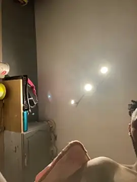 Snapshot of djould chatting on 03-30-26, 09:05 djould online show from 03-30-26, 09:05