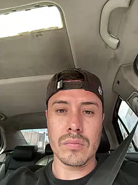 Snapshot of axel_y_greis chatting on 03-28-26, 05:01 axel y greis online show from 03-28-26, 05:01