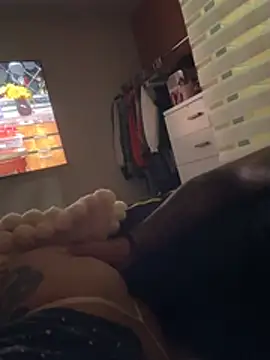 Snapshot of axel_y_greis chatting on 04-07-26, 05:41 axel y greis online show from 04-07-26, 05:41