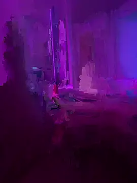 Snapshot of alessia156 chatting on 04-04-26, 06:49 alessia156 online show from 04-04-26, 06:49