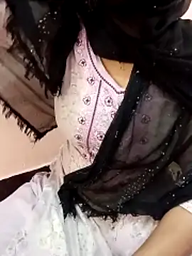 Snapshot of Miss_Noor__ chatting on 04-06-26, 06:36 Miss Noor online show from 04-06-26, 06:36