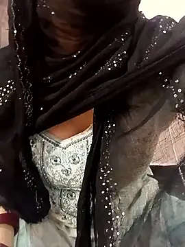 Snapshot of Miss_Noor__ chatting on 04-10-26, 06:07 Miss Noor online show from 04-10-26, 06:07