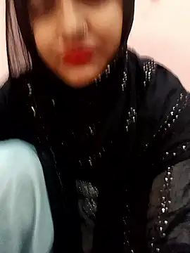 Snapshot of Miss_Noor__ chatting on 04-22-26, 07:00 Miss Noor online show from 04-22-26, 07:00
