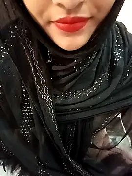Snapshot of Miss_Noor__ chatting on 04-30-26, 06:20 Miss Noor online show from 04-30-26, 06:20
