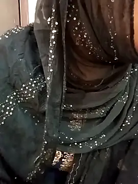 Snapshot of Miss_Noor__ chatting on 05-03-26, 06:19 Miss Noor online show from 05-03-26, 06:19