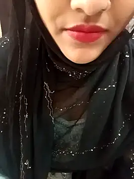 Snapshot of Miss_Noor__ chatting on 05-12-26, 08:22 Miss Noor online show from 05-12-26, 08:22