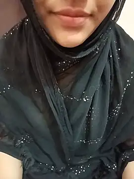 Snapshot of Miss_Noor__ chatting on 07-02-26, 03:23 Miss Noor online show from 07-02-26, 03:23