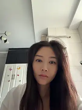 yuanpu0925 online show from 06-21-26, 11:51