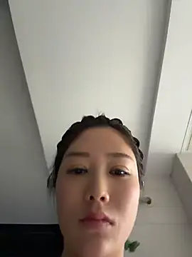 yuanpu0925 online show from 06-23-26, 10:52