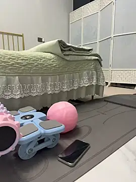 yuanpu0925 online show from 06-26-26, 11:36