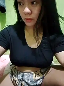 sweety honey27 online show from 04-19-26, 05:45