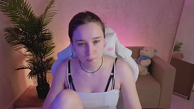 Snapshot of SweetieBlush chatting on 04-24-26, 03:42 SweetieBlush online show from 04-24-26, 03:42