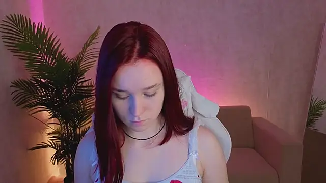 Snapshot of SweetieBlush chatting on 05-07-26, 03:12 SweetieBlush online show from 05-07-26, 03:12