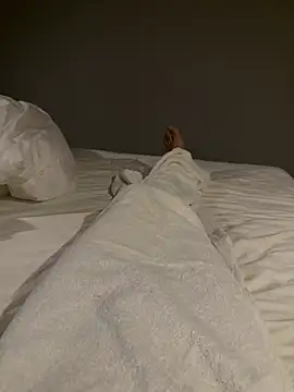 tanhualang001 online show from 04-01-26, 01:06