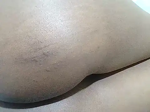BOOBQUEEN25 online show from 04-05-26, 07:16