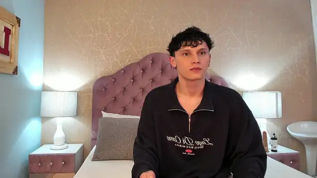 Snapshot of LephyStar chatting on 04-11-26, 03:55 LephyStar online show from 04-11-26, 03:55