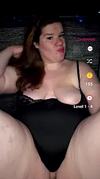 Snapshot of curvystachel42 chatting on 06-28-26, 09:21 curvystachel42 online show from 06-28-26, 09:21