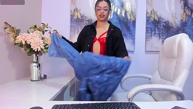 Snapshot of scarlett__2 chatting on 04-02-26, 02:58 scarlett 2 online show from 04-02-26, 02:58