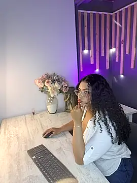 Snapshot of scarlett__2 chatting on 04-07-26, 08:53 scarlett 2 online show from 04-07-26, 08:53