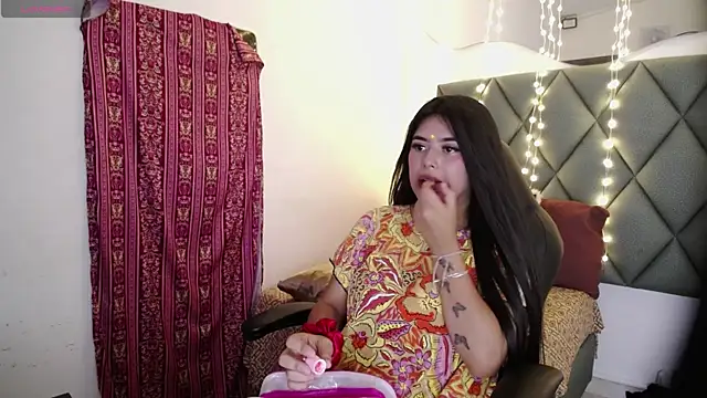 Snapshot of devika_kumar chatting on 05-25-26, 07:09 devika kumar online show from 05-25-26, 07:09