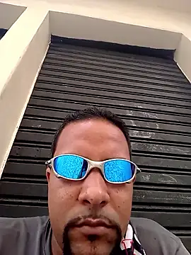 Tomajek95 online show from 04-02-26, 04:37