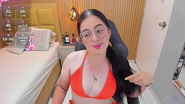 SAMANTHAFIORE2 online show from 05-08-26, 07:41