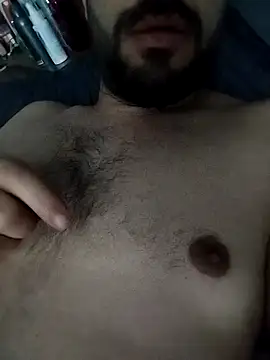 Snapshot of hartboy41 chatting on 04-11-26, 08:40 hartboy41 online show from 04-11-26, 08:40