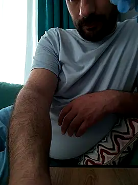 Snapshot of hartboy41 chatting on 04-13-26, 02:33 hartboy41 online show from 04-13-26, 02:33