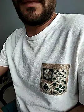 Snapshot of hartboy41 chatting on 04-15-26, 09:49 hartboy41 online show from 04-15-26, 09:49