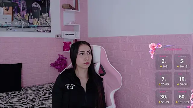 Sophi Sweet11 online show from 04-25-26, 01:03