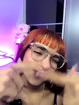 Snapshot of Chloee_Reed chatting on 04-09-26, 06:19 Chloee Reed online show from 04-09-26, 06:19