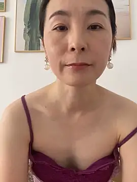 Snapshot of you-520 chatting on 06-14-26, 02:35 you-520 online show from 06-14-26, 02:35